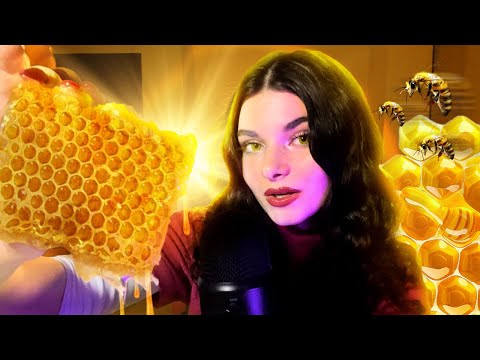 ASMR HONEYCOMB EATING | Extremely STICKY, Satisfying & Relaxing Sounds