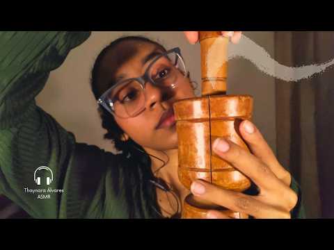ASMR fantasy: Poção medieval para sono com sussurros e chocalho
