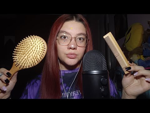 HAIR BRUSHING & HAIR PLAY (Mi pettino lentamente e tocco i capelli in modo rilassante) 😴💜 | ASMR ITA