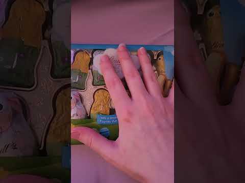Crinkly Easter ASMR 🐰🍫 Tapping on Chocolates