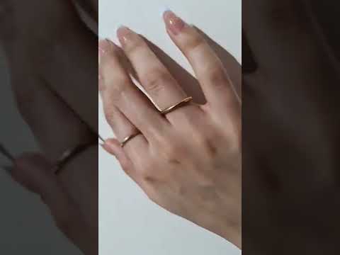 #ASMR I'm #tapping my fingers round by round #shorts #short #shortvideo #shortsvideo #subscribe