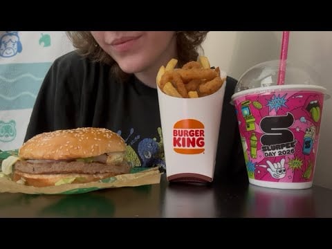 ASMR BURGER KING & 7/11 MUKBANG ON 7/11