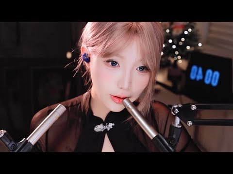 ASMR Touching You👏👐👀(Caressing Your face, Ears, Head and Scalp for Relaxing) | 你姐姐会清理你的耳朵♡