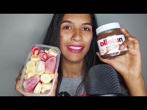 ASMR COMENDO FRUTAS CONGELADAS COM NUTELLA 🤤