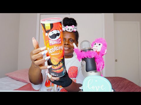 SCORCHIN BUFFALO PRINGLES ASMR EATING SOUNDS