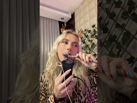 Baston şeker asmr #baston #şeker #asmr #tingles #candy