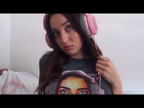 ASMR E-Girl Invites You To A Sleepover