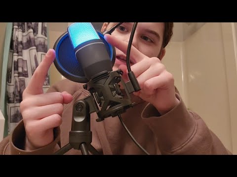 asmr just testing out my new mic!! (soft spoken and whispering, tapping, scratching)