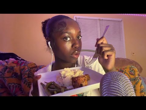 ASMR Eating Dinner 🍽️ (girl dinner)