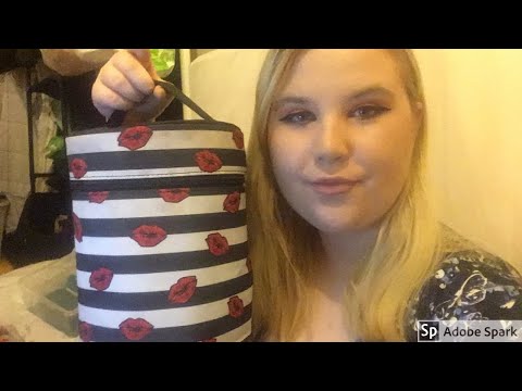 ASMR What's In My Makeup Bag? (Whisper Ramble/Makeup Haul/Tapping)