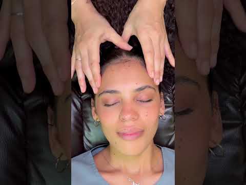 ASMR: Relaxing Thai 5 Steps Foot Reflexology Massage #shorts