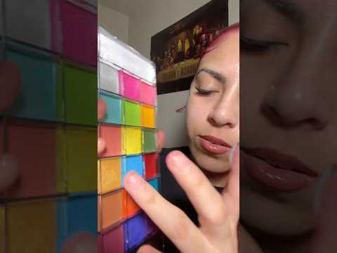 ASMR spit painting #asmr #visualtingle #asmrmouthsounds #makeup