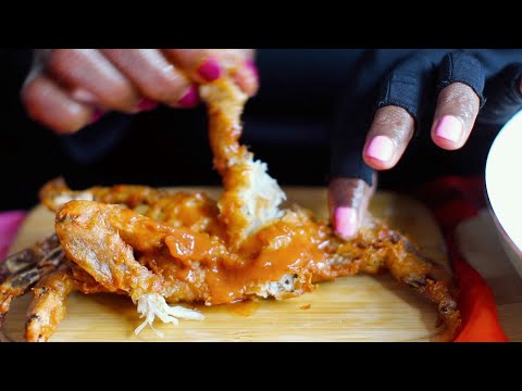 FRIED CRABS CRUNCHY ASMR EATING SOUNDS 🦀