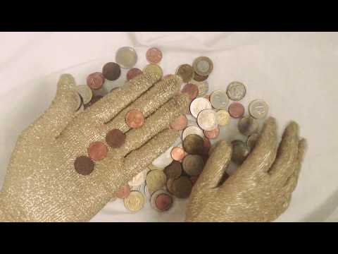 GOLDEN GLOVES 🙌  Counting Euro's in Dutch with RAIN☔ [[ASMR]]