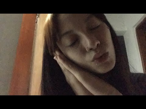 Asmr tirando suas energias negativas (ou tentando)