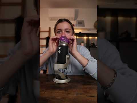 ASMR - PLAYING WITH SLIME AND MAGIC SAND! #shorts