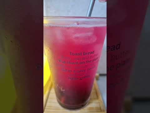 消暑 ASMR  氣泡水 冰塊 藍莓果醬