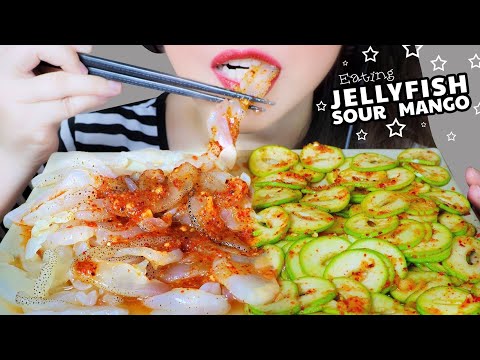 ASMR EATING RAW JELLYFISH X SOUR MANGO SALAD X SPICY SAUCE CRUNCHY EATING SOUNDS | LINH-ASMR