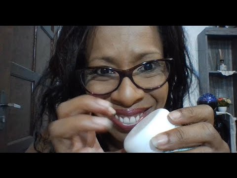 ASMR TINGLES RÁPIDOS E AGRESSIVOS - SONS DE ABRINDO E FECHANDO TAMPAS - FAST AND AGGRESSIVE TINGLES