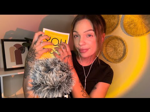 ASMR Fast Mouth Sounds and Tapping