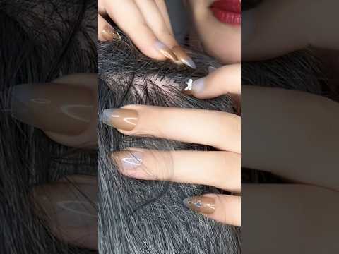 Gray hairs plucking 💆🏻‍♀️ #asmr #satisfying #relax #visualtingle #mouthwhisper #gumchewingasmr