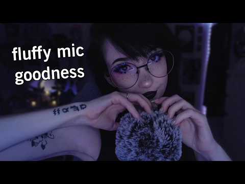 asmr ☾ lofi fluffy mic scratching & rain sounds 🌧️