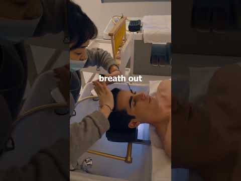 ASMR: Massaggio alla Testa con Acqua! #shorts