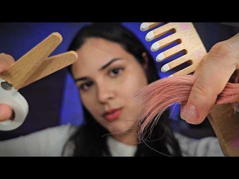 ASMR CABELEIREIRA Cortando seu Cabelo no salão de Madeira ✨️ Realista