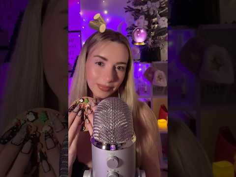 ASMR this or that 🎄💛 #asmrtriggers #asmrtapping
