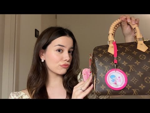 ASMR | What’s in my Bag [Pregnancy Edition🤰🏻]