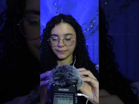 ASMR  Cafuné nos seus ouvidos