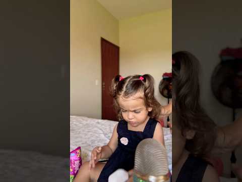 ASMR ARRUMANDO CABELO DA MINHA FILHA 👧 #asmr