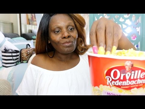 Popcorn ASMR Storytelling Eating Sounds/Soft Crunch