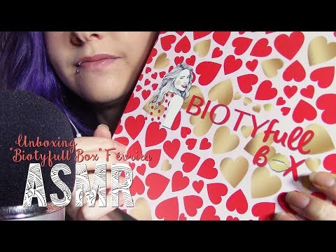 ASMR Français  ~ Unboxing / Show & Tell BIOTYfull Box Février