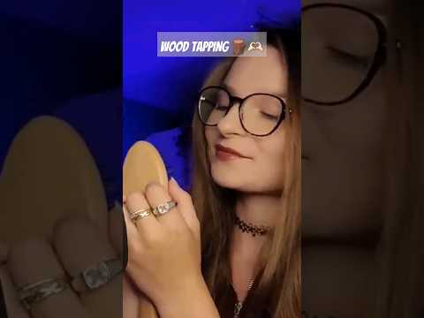 An ASMR trigger I LOVE 🫶🏻 Check the full video on my channel! #asmr #relax #asmrsounds #sleep