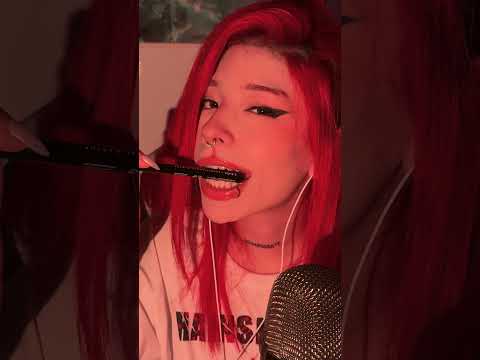Brushing My Teeth... With This 👄🖌️ SweetieAmonetASMR