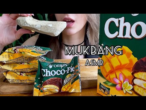 Зефир в шоколадной панировке🍩// Marshmallow in chocolate chips// MUKBANG