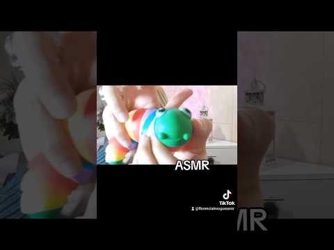 ASMR 3 JUGUETES ANTIESTRÉS #asmr #asmrespañol #asmrtriggers #asmrrelajante #asmrsonidos