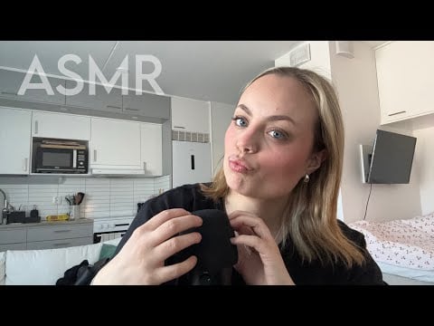 ASMR Mic scratching and rubbing with foam cover 