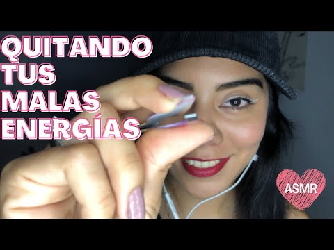 ASMR | Quitando, Cortando Y Guardando Tus Malas Energías♥️🥰