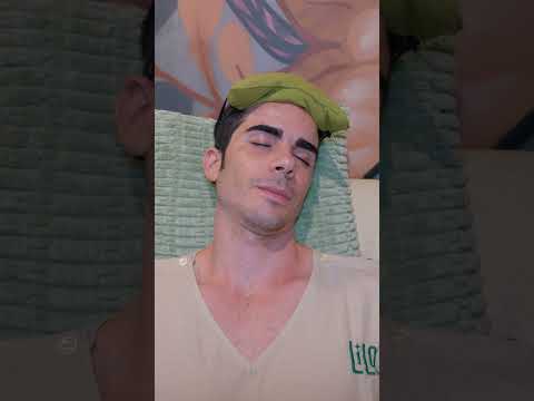 ASMR: Relaxing Vietnamese Foot Reflexology Massage! #shorts