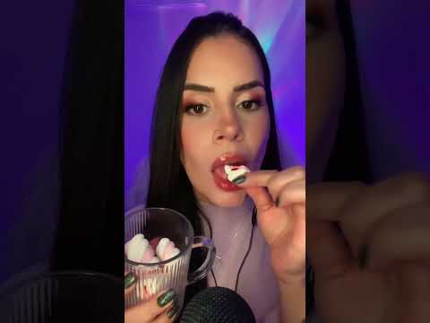Esse som de mastigação vai fazer você arrepiar e relaxar #asmr #relax #sompararelaxar