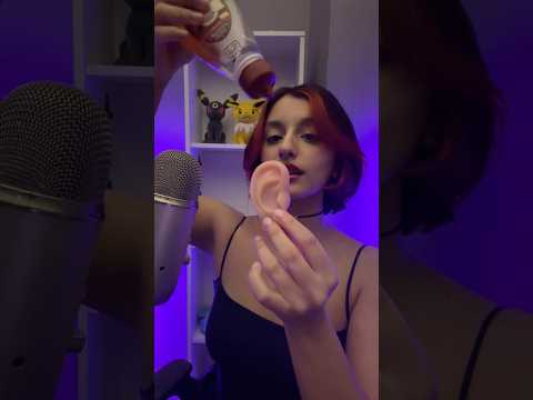 Honey ear eating #relax #türkçeasmr #asmr #mouthwhisper #tingles #honey #mukbang