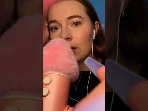 ASMR Face Brushing #asmr #relax #visualtingle #asmrrelaxation #tingles
