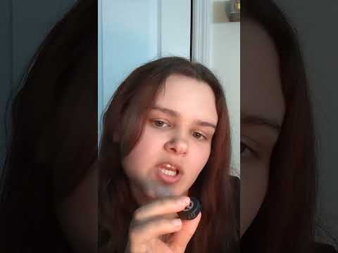 Changing out my #makeup bag - pt. 2 foundation