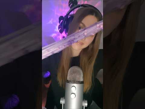 ASMR Crinkly Foam #asmr #tingles #visualtingle #satisfying