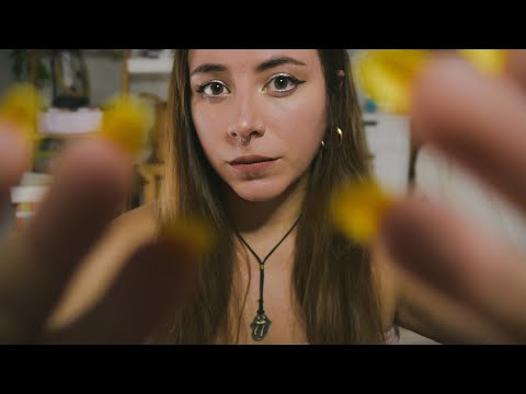 ASMR camera lens tapping & scratching Fast (no talking)