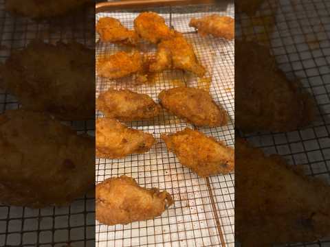 Homemade Chicken Wing for the Football game #friedchicken  #chickenwings #asmrfood #yummy