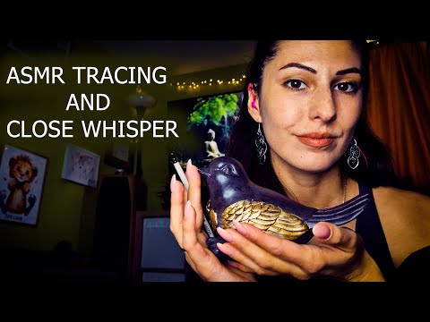 АСМР ПРОСЛЕДЯВАНЕ И БЛИЗЪК ШЕПОТ🌙 ДЪРВЕНА КОЛЕКЦИЯ ОТ ФИГУРКИ🌙ASMR TRACING & CLOSE WHISPER