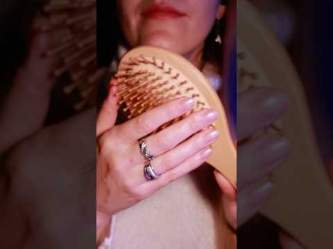 ASMR Brushing your hair 🥰 #asmrhair #relax #tingles #hairbrushing #relaxing #asmrforsleep
